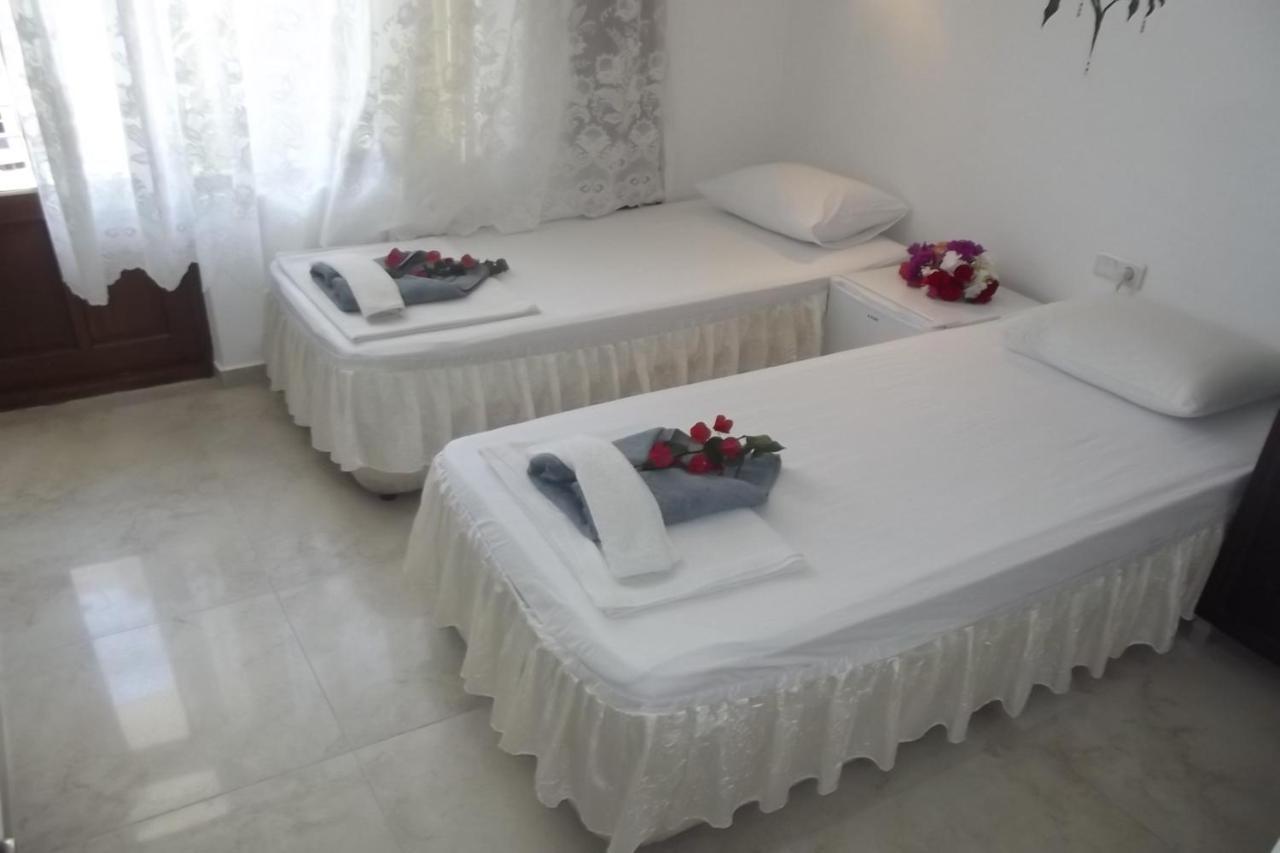 Santosa Pension Каш Екстериор снимка